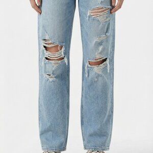 AMERICAN EAGLE Mom blow out knee distressed straight jeans 16